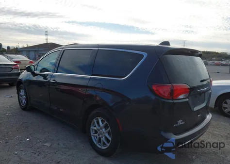 2020 Chrysler Pacifica Touring from USA, damaged, VIN 2C4RC1FG4LR109077